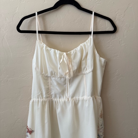 CIDER Floral Shirred Midi Dress | Small | Beige Cottagecore - Picture 7 of 11